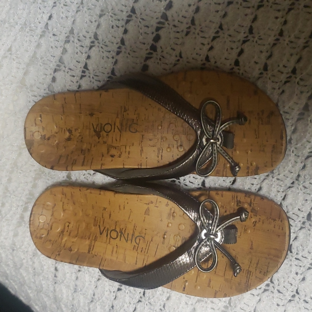 Vionic Brown Cork-Effect Bow Flip Flop Sandals